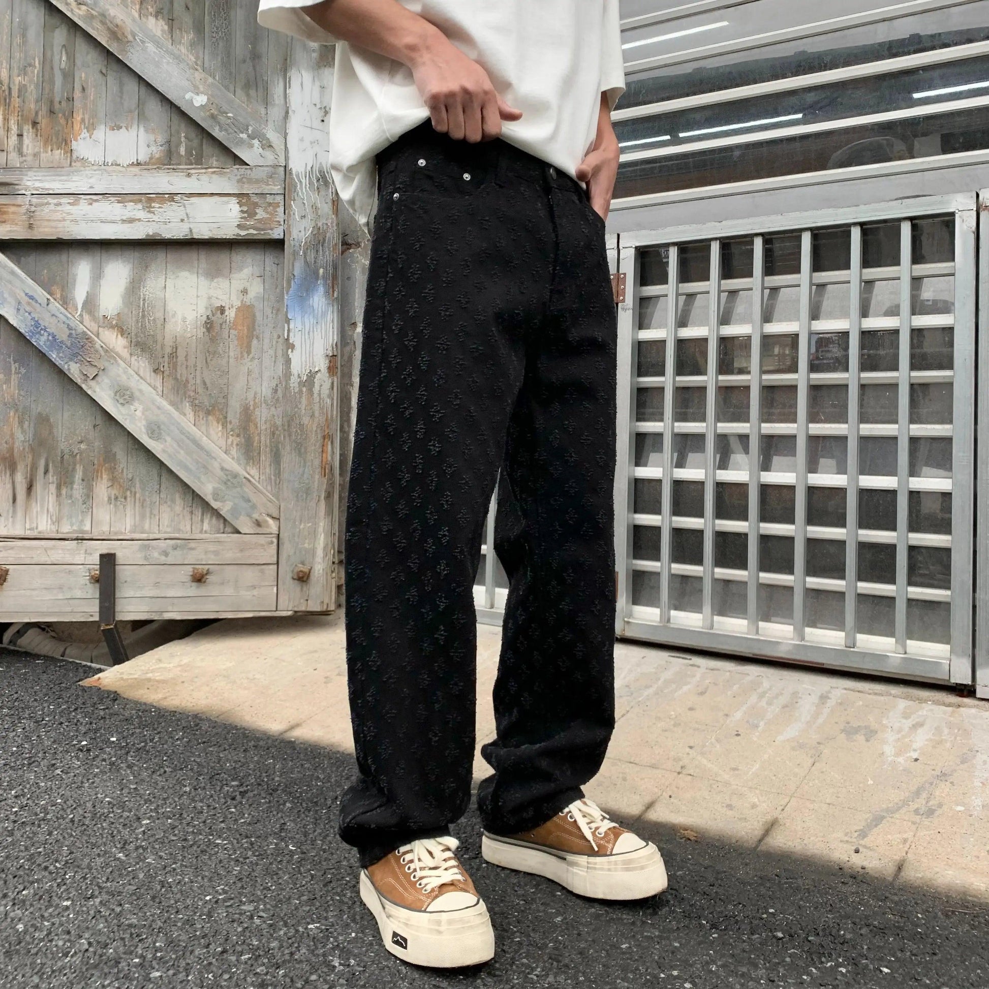 Jacquard Pattern | Denim Baggy Bottoms Distressed black